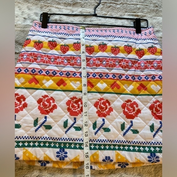 : : LISA SAYS GAH NEW Floral Fruit Quilted Wrap Skirt & Long Sleeve Crop Set : : - Picture 13 of 15